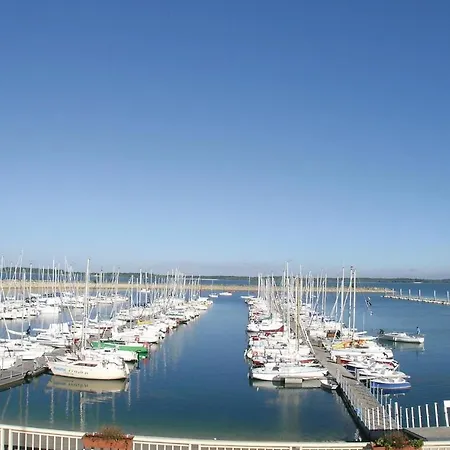 3 Bedroom In St Pere