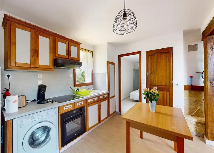 St Pere De Port Mesnil-Saint-Père